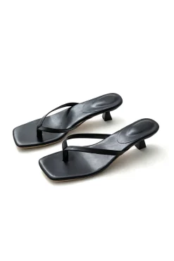 MICAS Shoes|Shoes-Basic Square Toe Thong Heeled Sandals